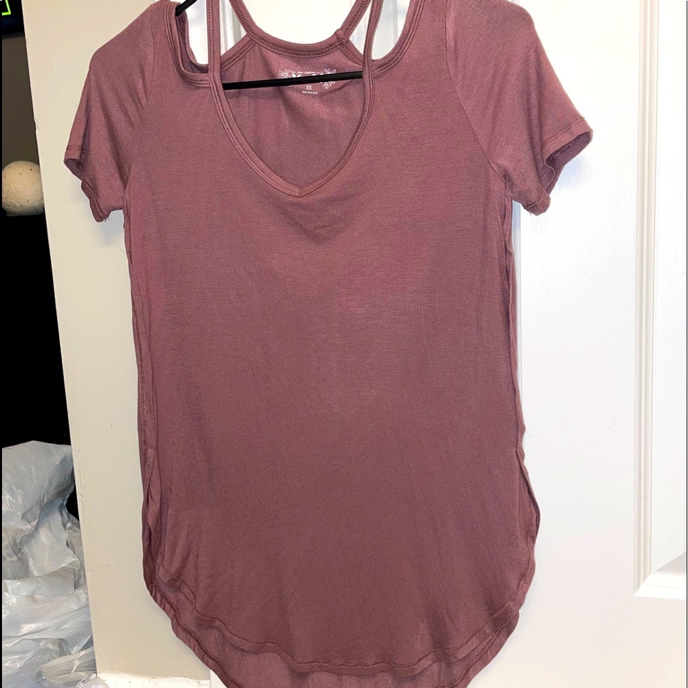 Shoulder Cutout Top